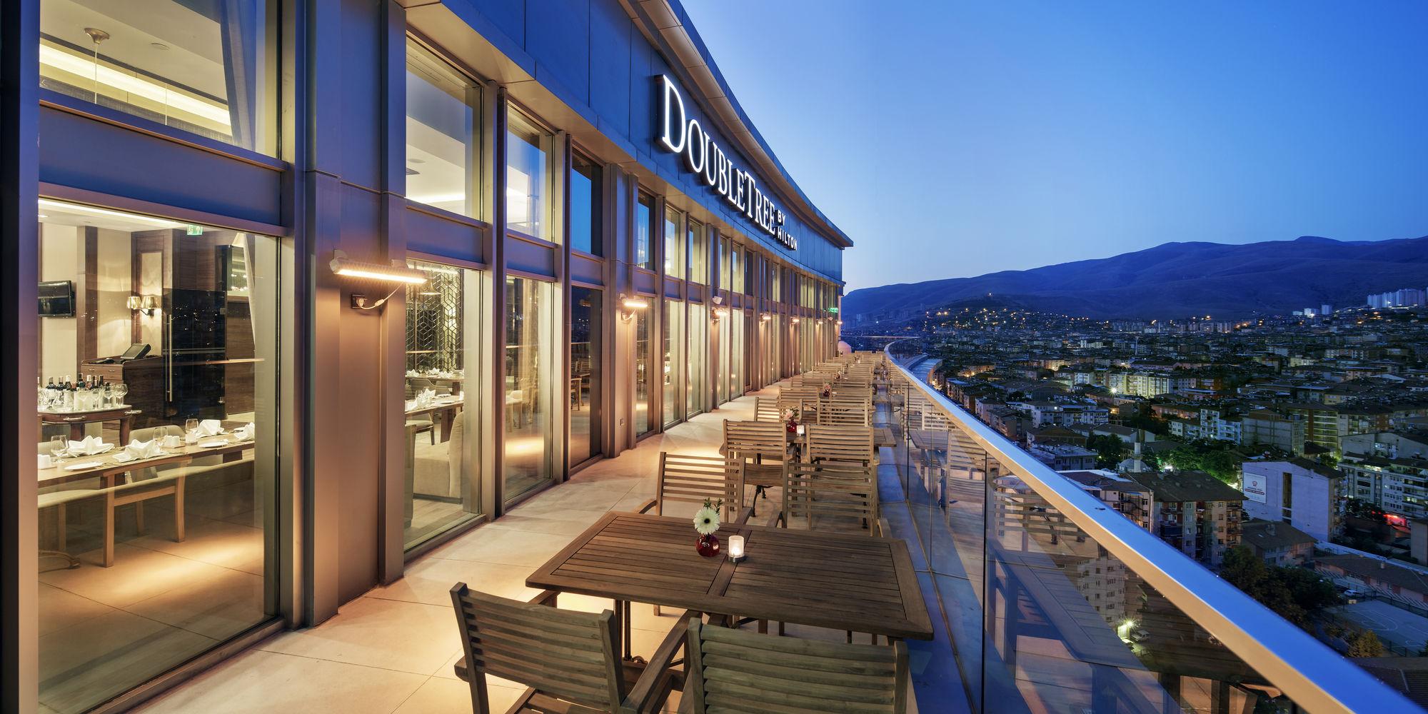 Movenpick Hotel Малатия Екстериор снимка