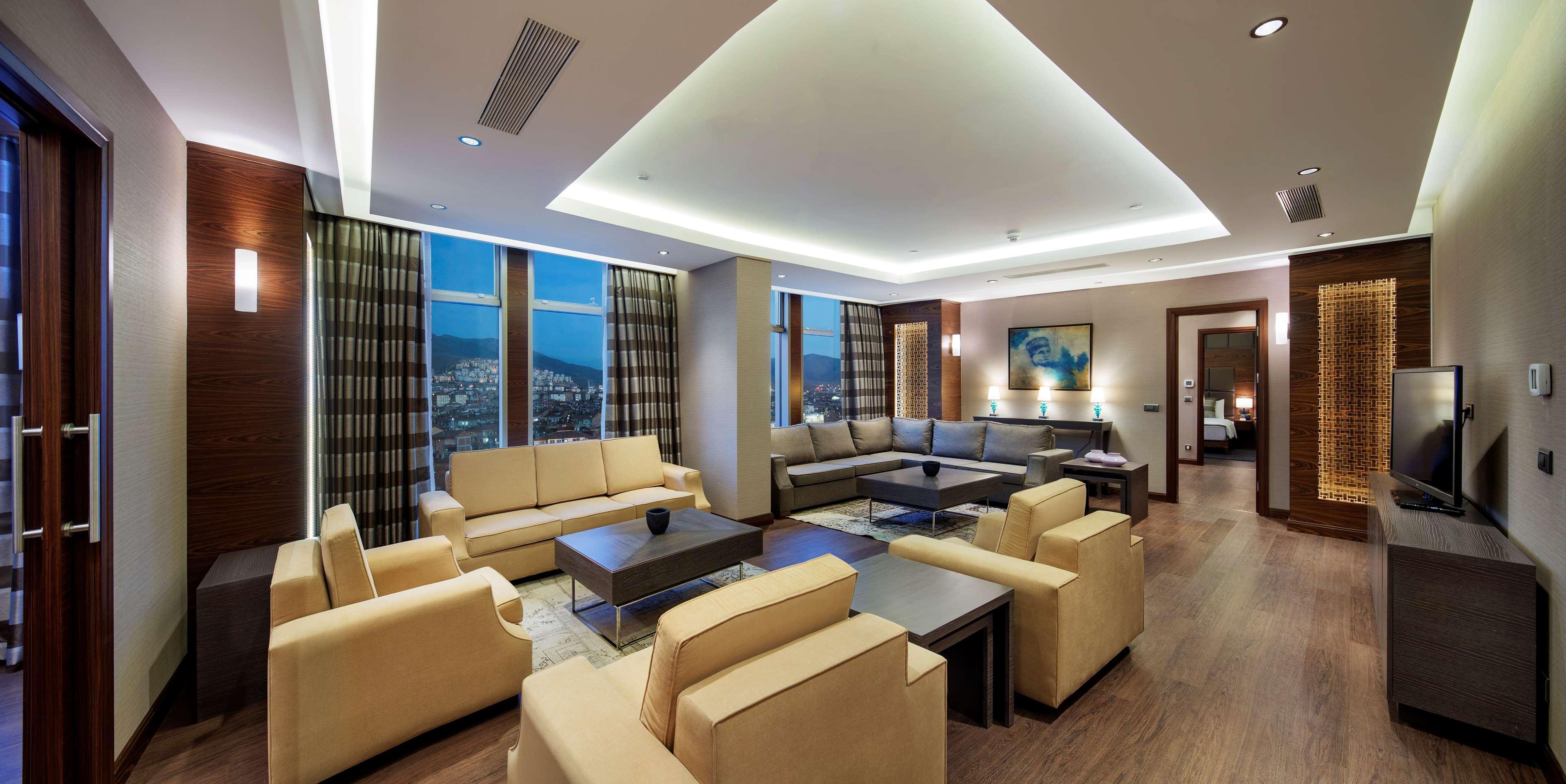Movenpick Hotel Малатия Екстериор снимка