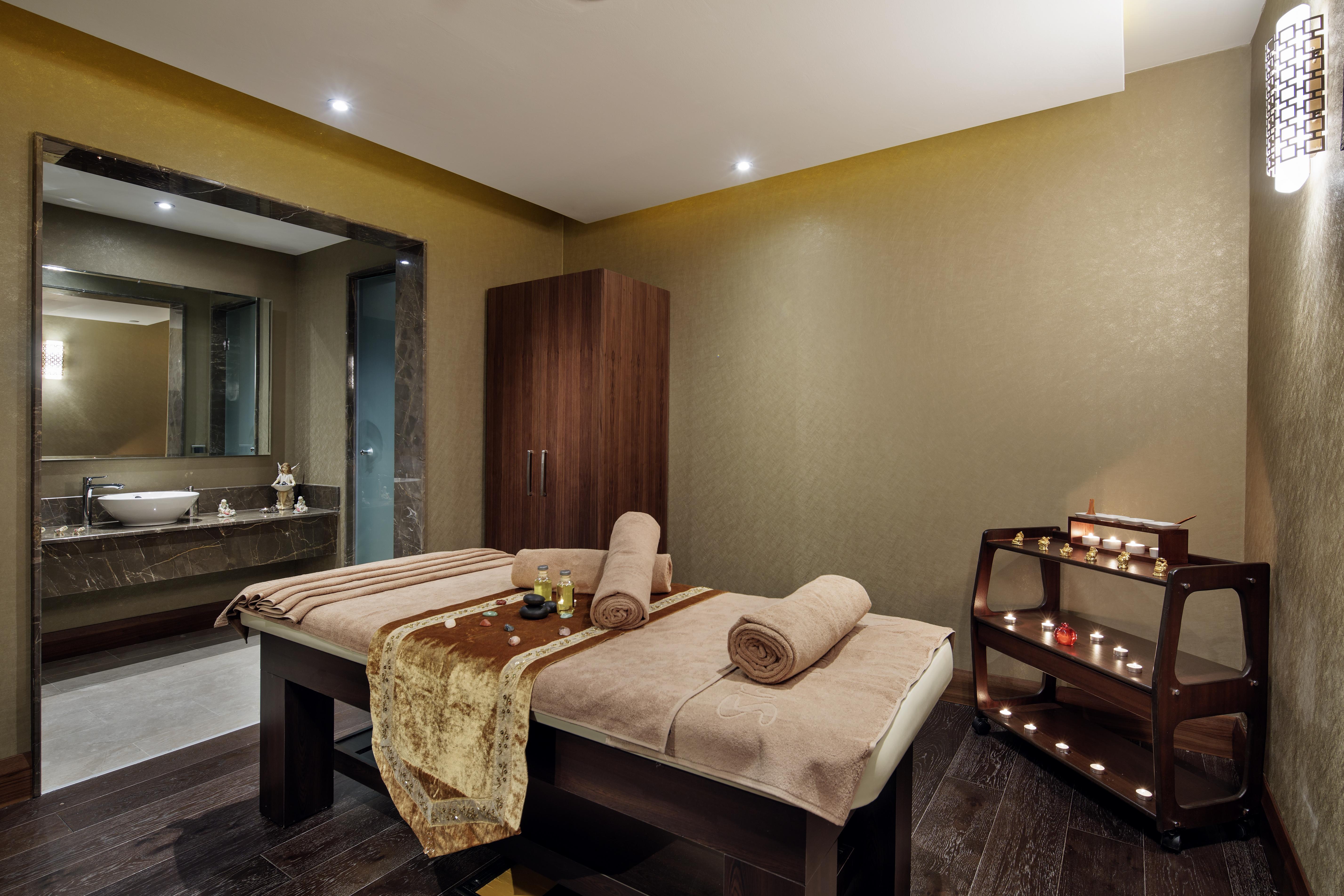 Movenpick Hotel Малатия Екстериор снимка