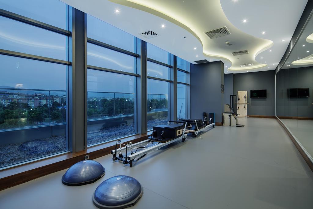 Movenpick Hotel Малатия Екстериор снимка