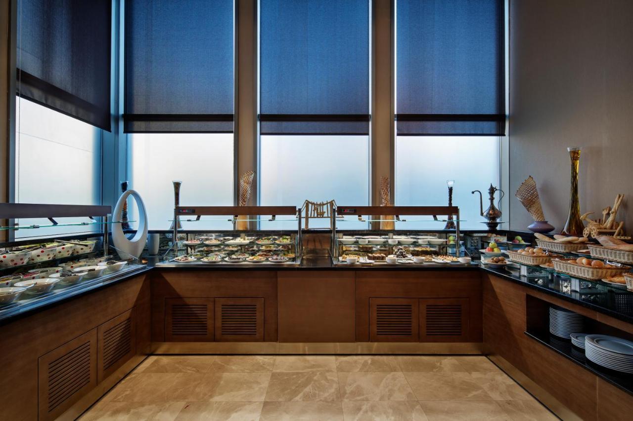 Movenpick Hotel Малатия Екстериор снимка